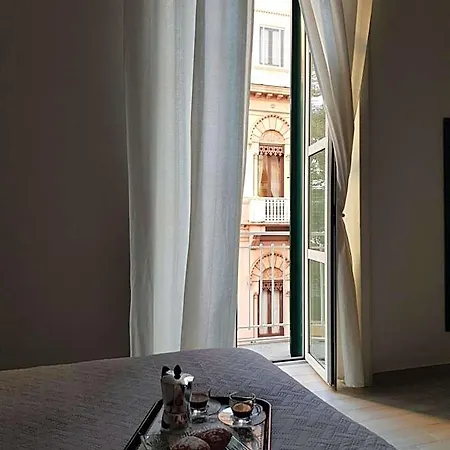 One Bed & Breakfast Naples