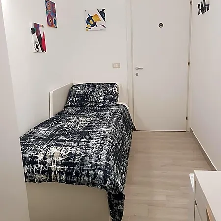 One Bed & Breakfast 4*